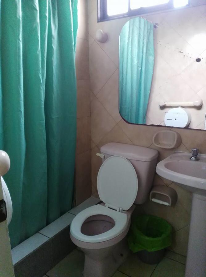 Hostal Rozal Spa Hospicio إكيكي المظهر الخارجي الصورة