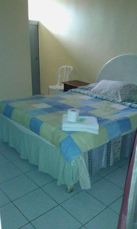Hostal Rozal Spa Hospicio إكيكي المظهر الخارجي الصورة