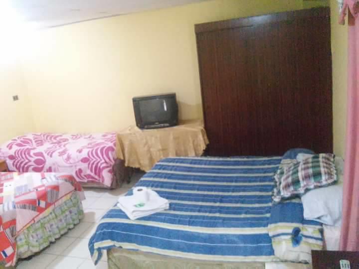 Hostal Rozal Spa Hospicio إكيكي المظهر الخارجي الصورة