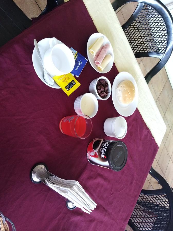 Hostal Rozal Spa Hospicio إكيكي المظهر الخارجي الصورة